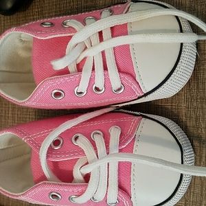 baby shoes size 2 soft bottoms